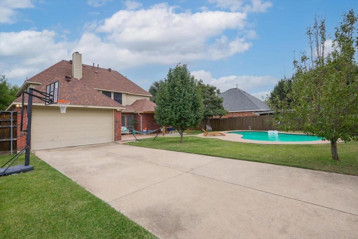 6Br 3,5Ba Home Pool, Hot Tub, Game Room -16 Guests Sachse Екстериор снимка