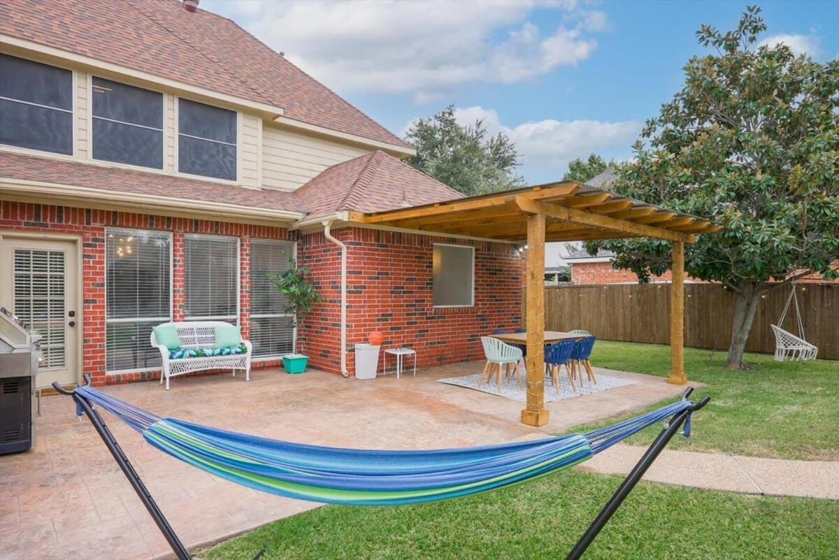 6Br 3,5Ba Home Pool, Hot Tub, Game Room -16 Guests Sachse Екстериор снимка